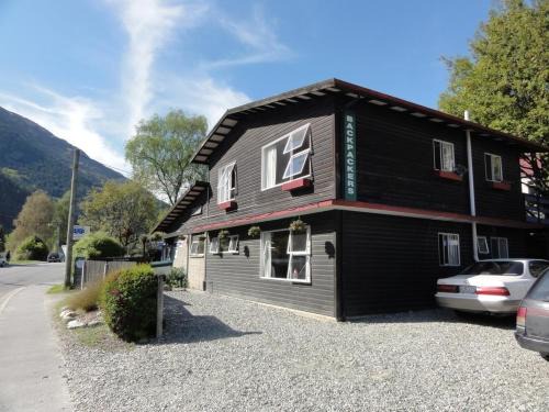 Alpine Lodge 