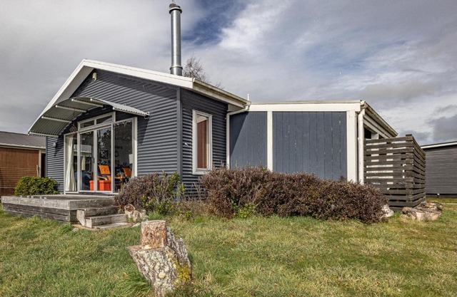Alpine Way Cottage - Ohakune Holiday Home
