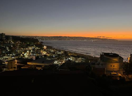 Altavista Reñaca - Fogón, quincho y piscina con vista al mar