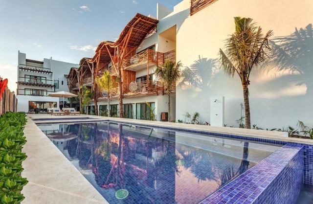 Always a Great Idea To Unwind and Restore on your Stress-Free Vacation! Pool!