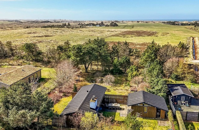 "Amarie" - 1km from the sea by Interhome