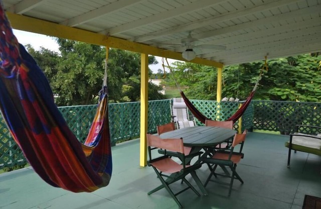 Amarilla Casita in Vieques with Wifi