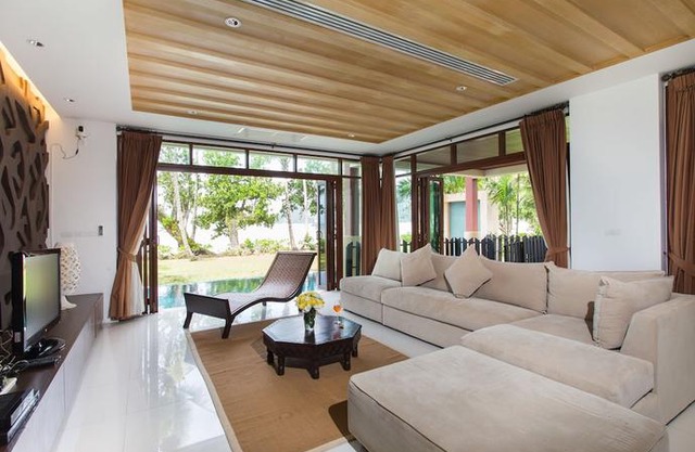 Amatapura Beach Villa 10