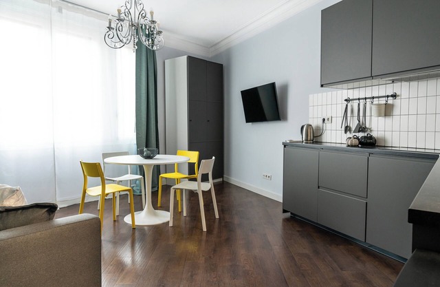 Amazing 4 bedrooms Apartment in Centre of Barcelon