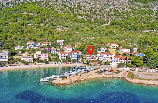 Amazing apartment in Igrane with WiFi