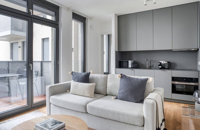 Amazing Charlottenburg 1BR w/ Gym, near Kurfürstendamm, by Blueground