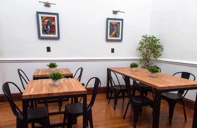 Amazing Historic Apartment in the City Centre