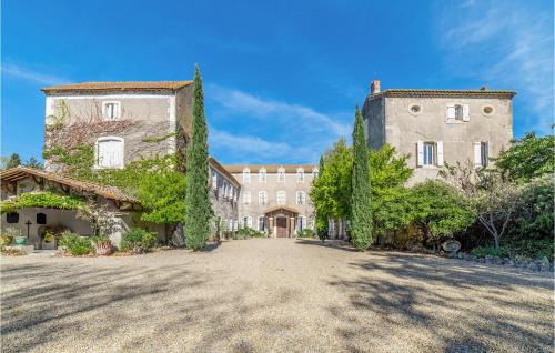Amazing Home In Lézignan-Corbières