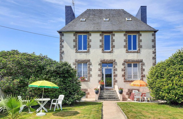 Amazing home in Morlaix with WiFi
