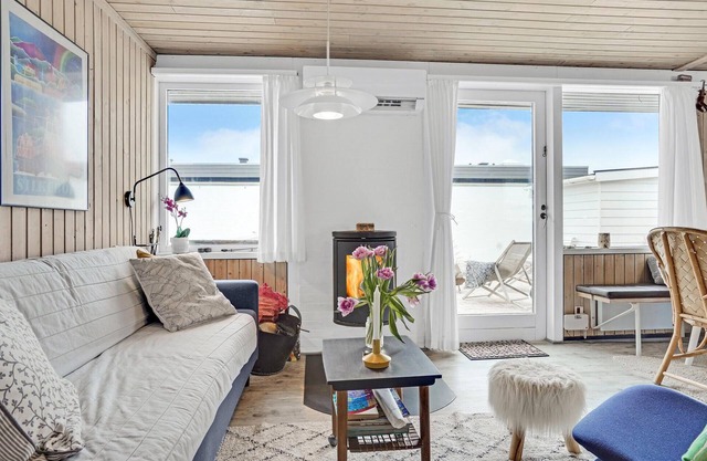 Amazing home in Pandrup with kitchen