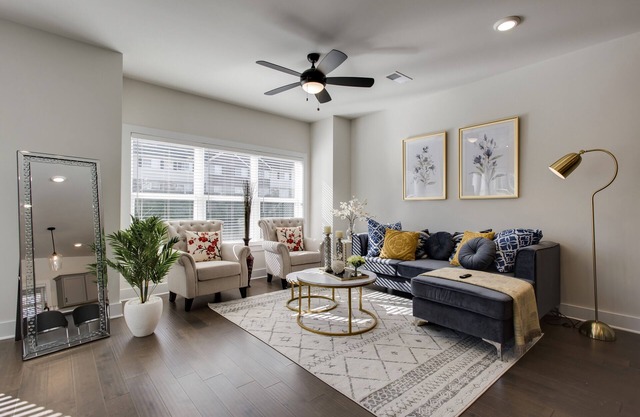 Amazing new three bedroom townhouse (end unit)