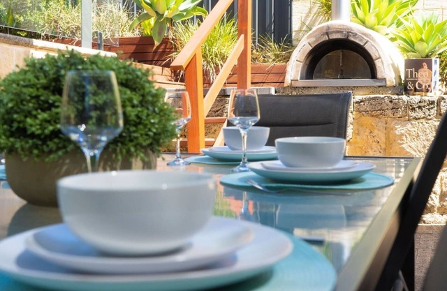 Amazing Outdoor Living with Pizza Oven