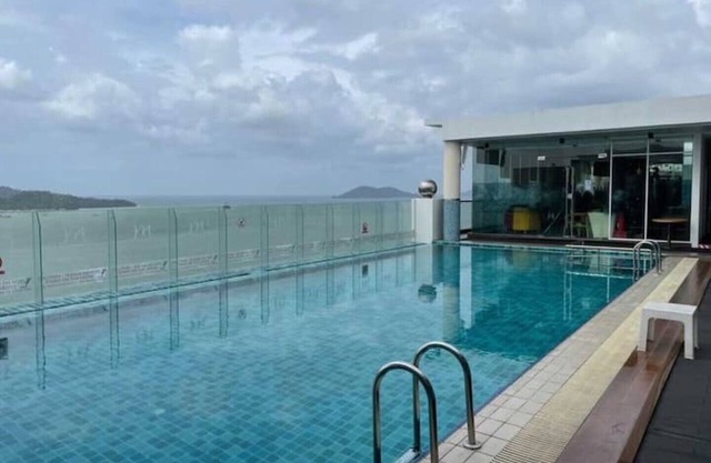 Amazing seaview hotel room | KKCity Center