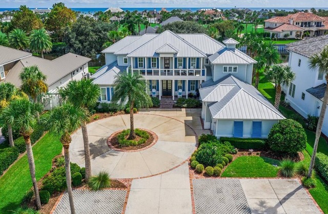 Amazing Single Family Home in Ponte Vedra Proper!