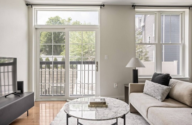 Amazing Somerville 1BR w/Gym & W/D, near Green Line, by Blueground