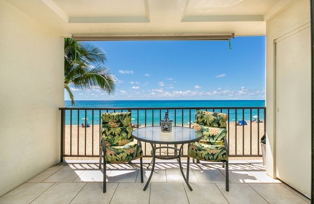 AMAZING VIEW*RIGHT ON BEACH*ASK FOR DATES*POOL*HOT TUB*WiFi!*Tennis