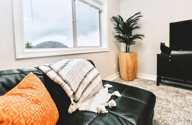 Amazing views from the top of Bear Mountain