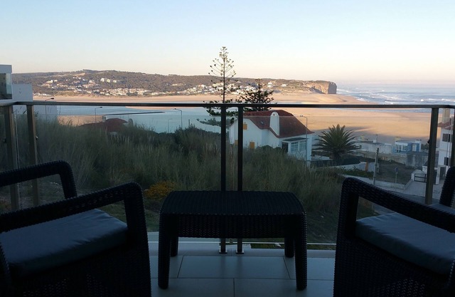 Amazing Views of Lagoa and Sea!