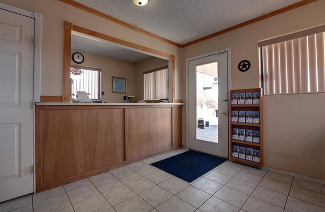 Americas Best Value Inn Comanche