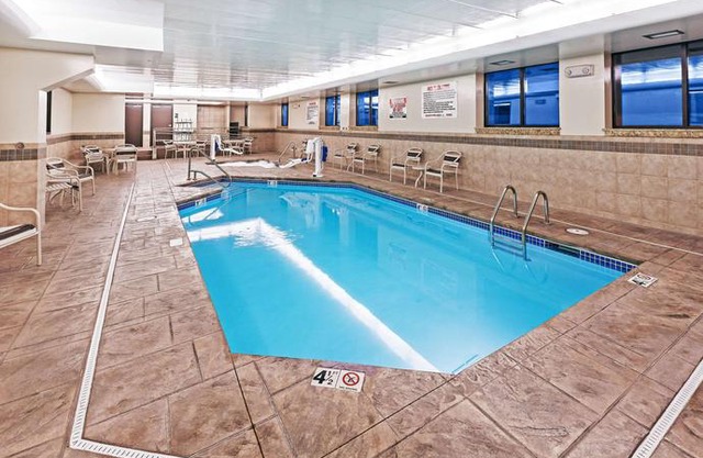 AmericInn by Wyndham Omaha