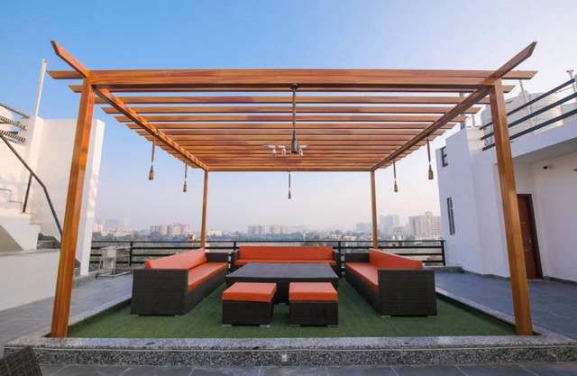 Amit House