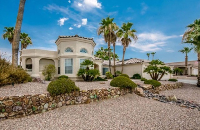 An ULTIMATE Havasu Escape
