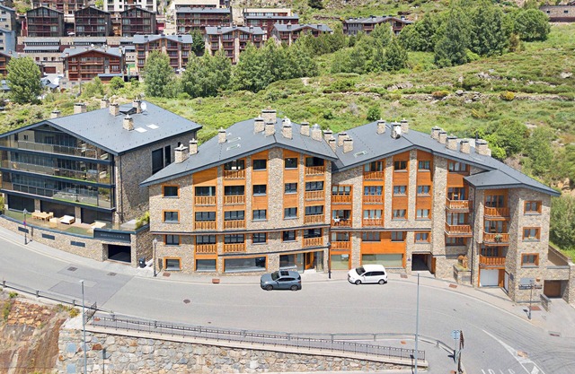 Andorra Family Mountain Apartment