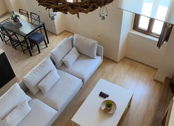 Anelina Paxos Residences (Anezina’s apartment)