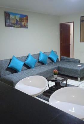 Angelica's House Apartments