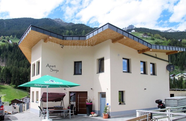 Apart Sonja by Interhome