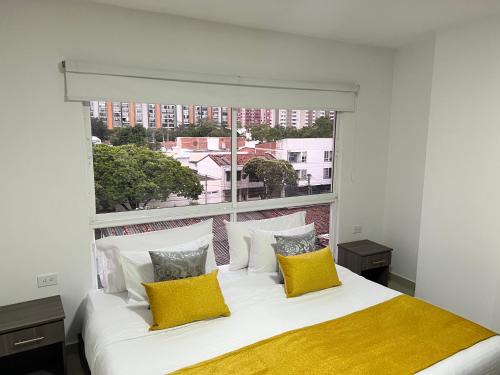 Aparta Suites la Flora Flora-Piscina-Jacuzzi