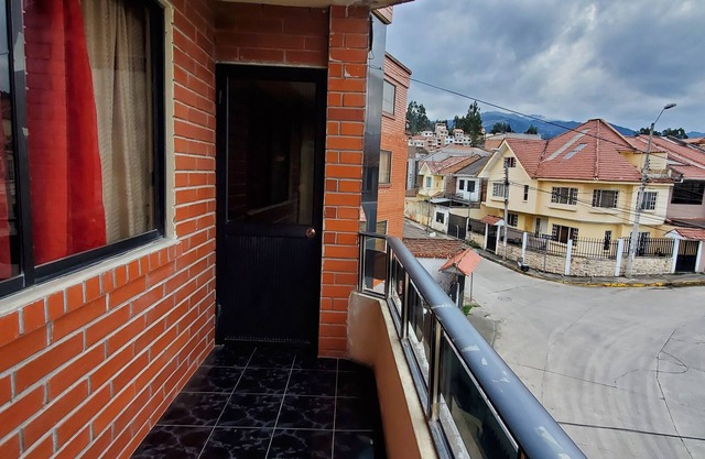 Apartamento 3 habitaciones y parqueo