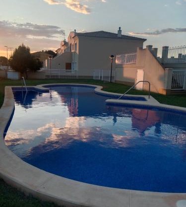 Apartamento a 200m Playa Santa Anna