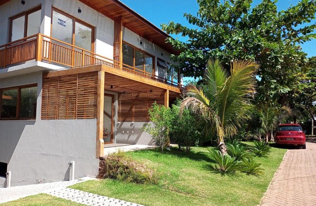 Apartamento Duplex frente ao mar da Praia do Forte - Villa Santorini - Aldeia dos Pescadores