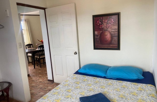 Apartamento Para 4pax, Full Equipado, Cerca de la Ciudad. Seguro y Amplio