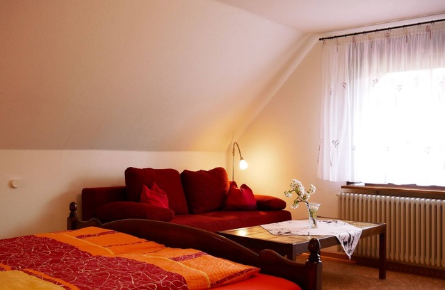 Apartment 'Nr 1' with Shared Garden, Balcony and Wi-Fi