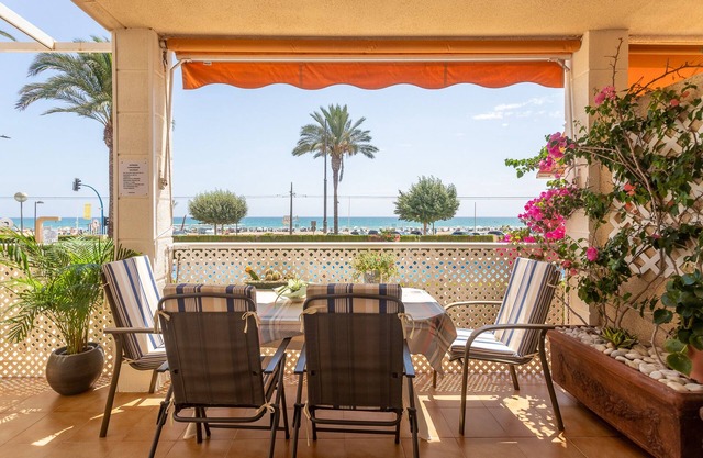 APARTMENT 1 LINE PLAYA SAN JUAN ALICANTE