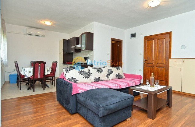 Apartment 1578/16153 (Istria - Liznjan), 2000m from the beach