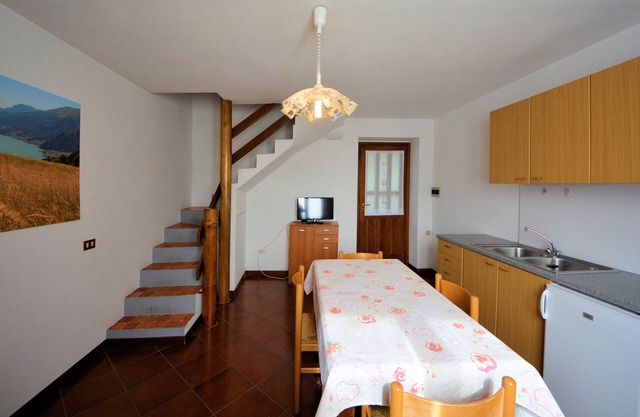 Apartment 2-4 people, lake view, 2 floors.