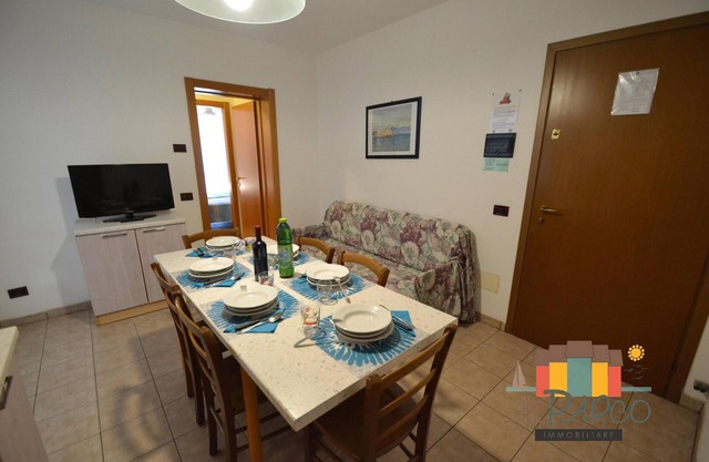 Apartment 2 bedrooms near to the beach P 12