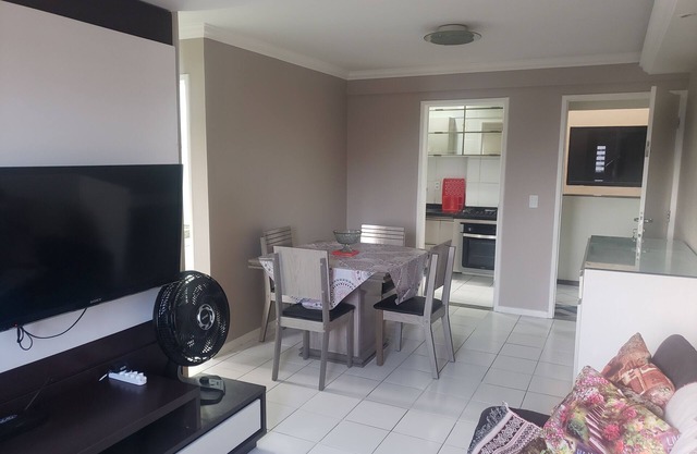 Apartment 2 bedrooms, 1 suite near the beach, WITH WIFI 300 MB ACCOMMODATES 10