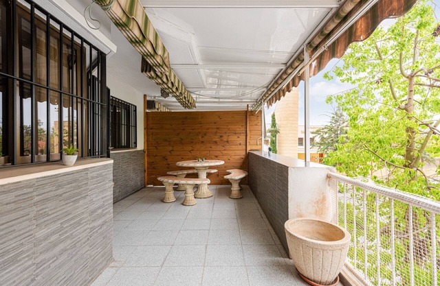 Apartment 'Apartamento Mefistofeles' with Private Terrace, Wi-Fi and Air Conditioning