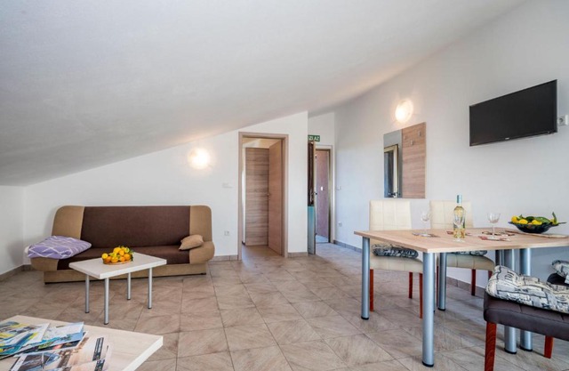 Apartment B&B-5 by Interhome