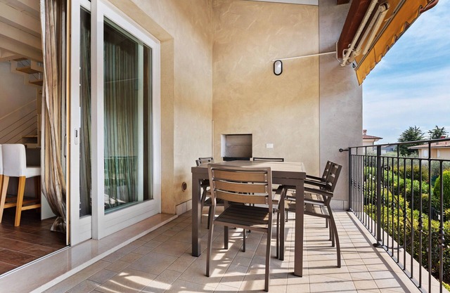 Apartment 'Castello A Raffa' with Mountain View, Wi-Fi and Air Conditioning