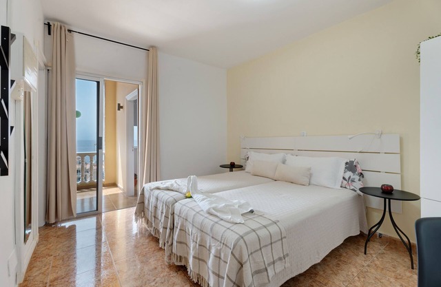 Apartment 'Candelaria D' with Wi-Fi