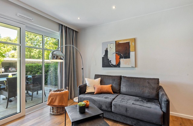 Apartment 'Deluxe' with Private Terrace, Balcony and Wi-Fi