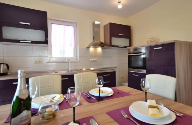 Apartment Dević by Interhome