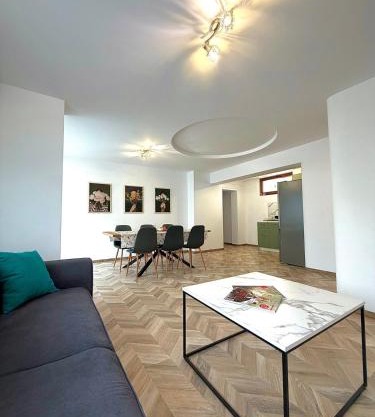 Apartment Draganovi 8A