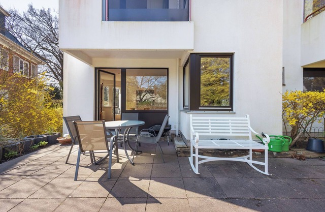Apartment 'Fallreep' with Private Terrace, Private Garden and Wi-Fi