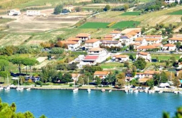 Apartment/ flat - Fiumaretta